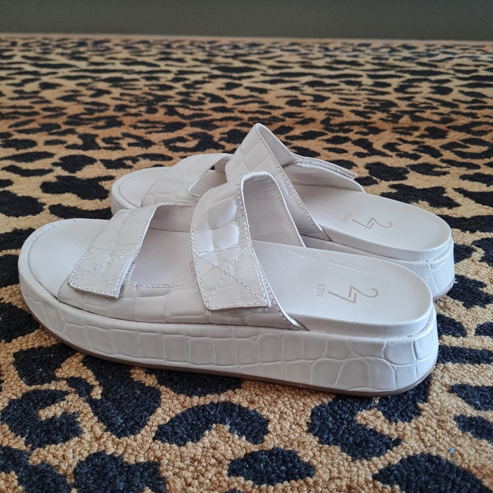 Sandals Size 11m